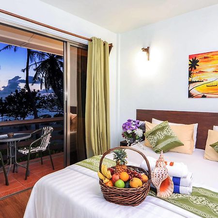Salt Beach Hotel Maafushi Ngoại thất bức ảnh