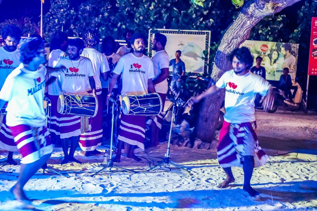 Salt Beach Hotel Maafushi Ngoại thất bức ảnh