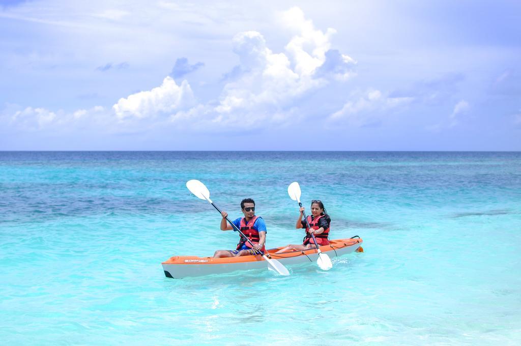 Salt Beach Hotel Maafushi Ngoại thất bức ảnh